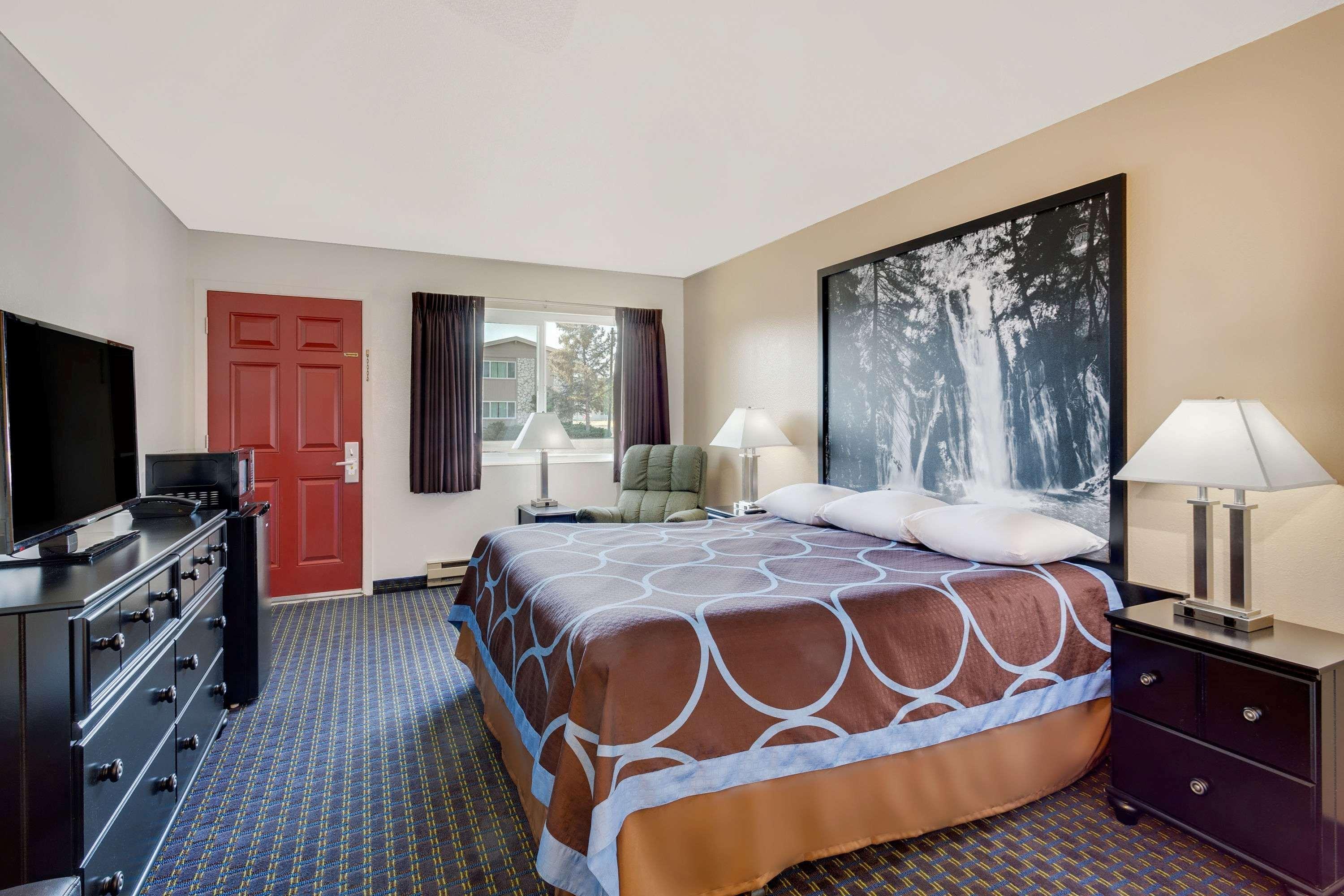 Super 8 By Wyndham Alturas Hotel Ngoại thất bức ảnh